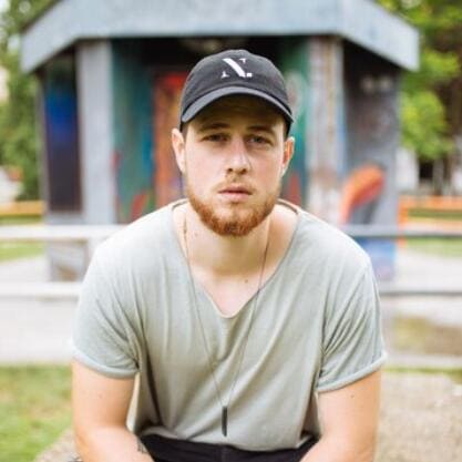 Male sugar baby lifestyle